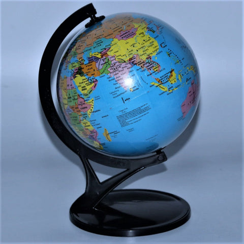 Globus 606- Educational World Globe - 25 cm height, 16.2 cm diameter rotating world polished scratch free globe with strong base strong arch with time scale - Geography